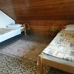 Mecsek Viragai Lak Apartment *