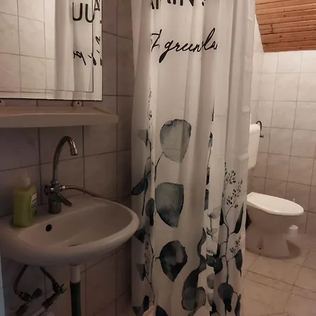 Mecsek Viragai Lak Apartment *