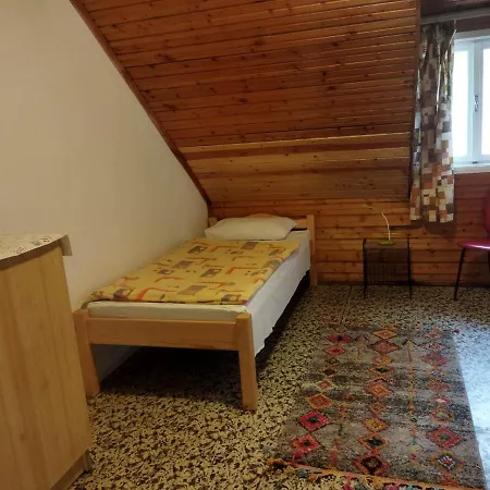 Mecsek Virágai Lak
