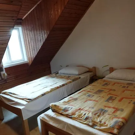 Appartamento Mecsek Virágai Lak