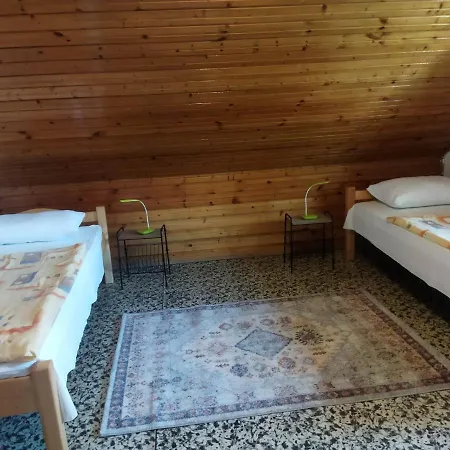 Mecsek Virágai Lak Magyarhertelend