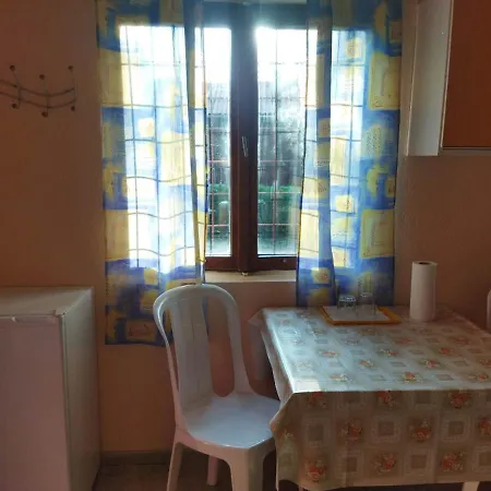 Mecsek Virágai Lak *